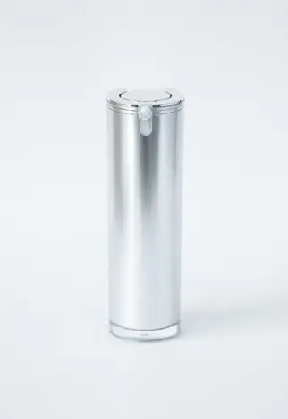 Envase airless cilíndrico plata de 30 ml para productos cosméticos